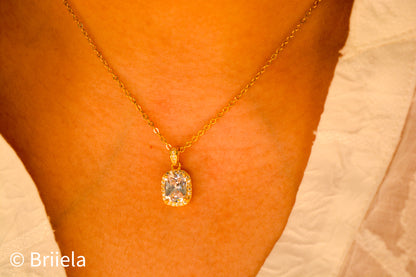 MEERA NECKLACE