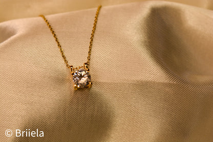 CLASSIC BRIIELA NECKLACE