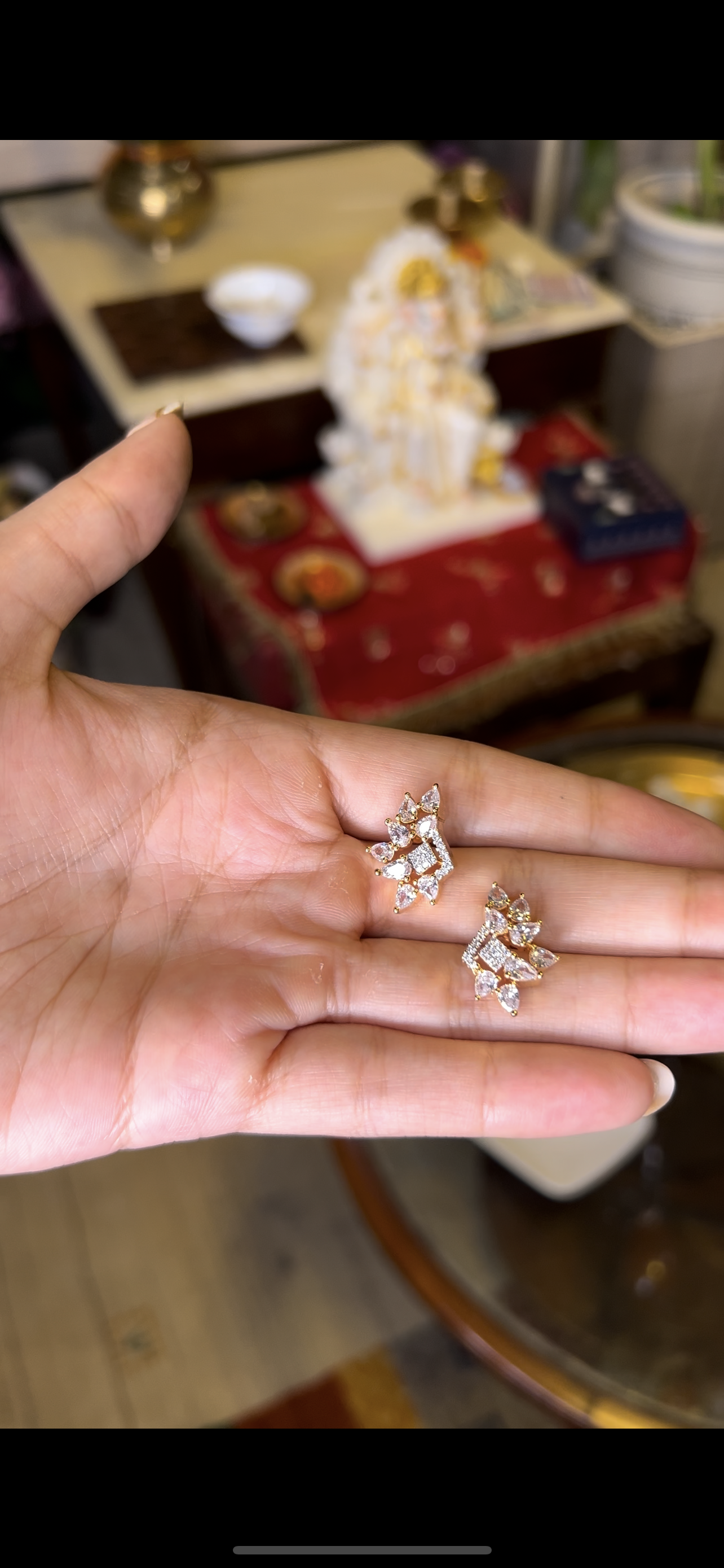 Siddhi Earrings - A FESTIVE DELIGHT