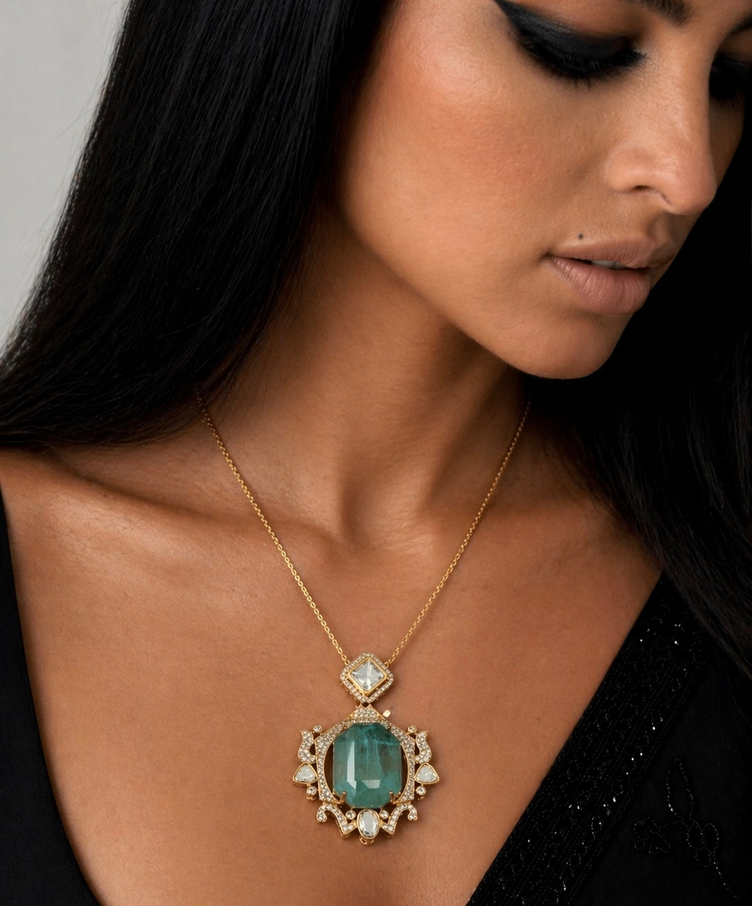 TRIPURA PENDANT SET